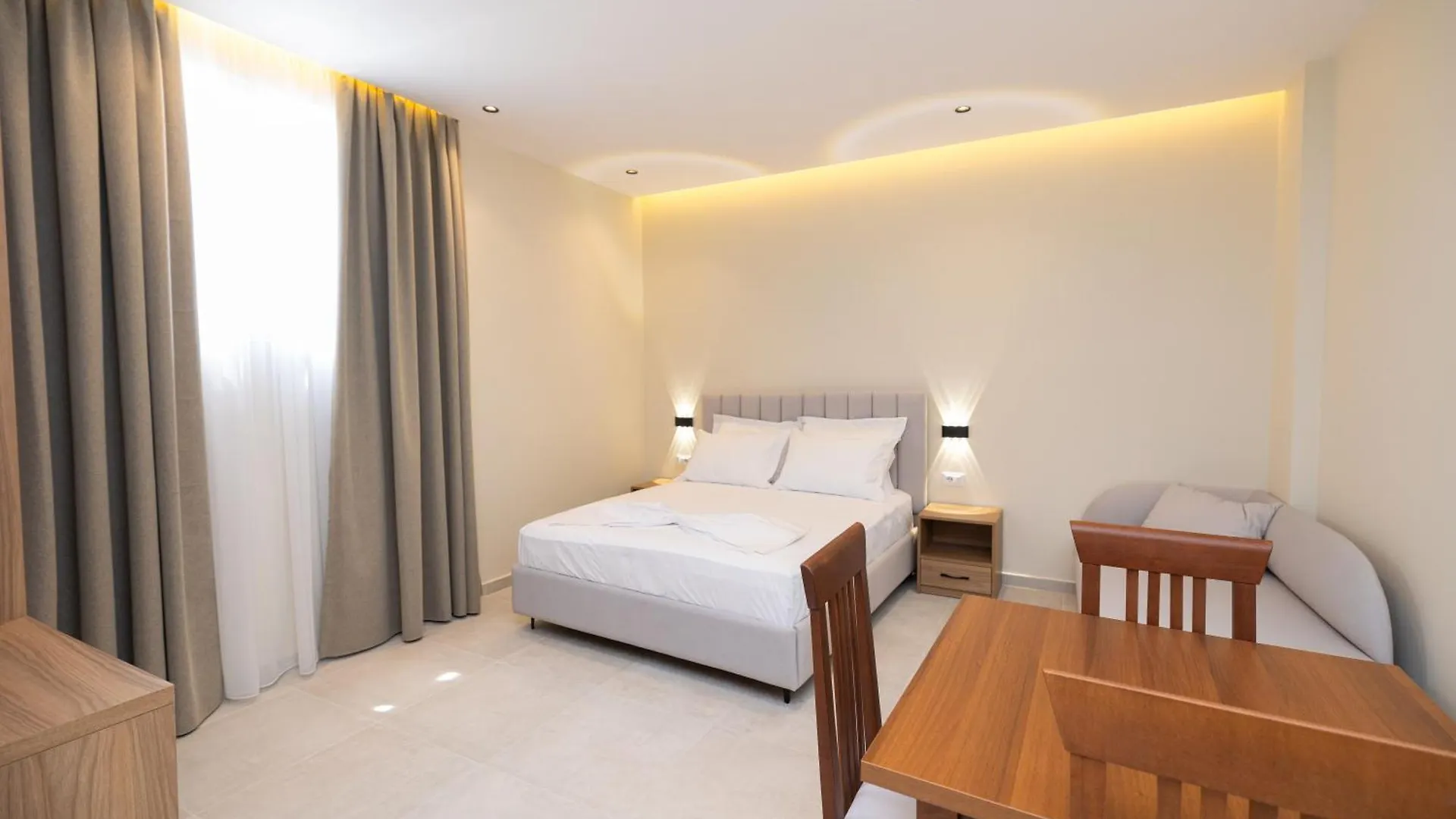 Hotel Aluor Vlorë