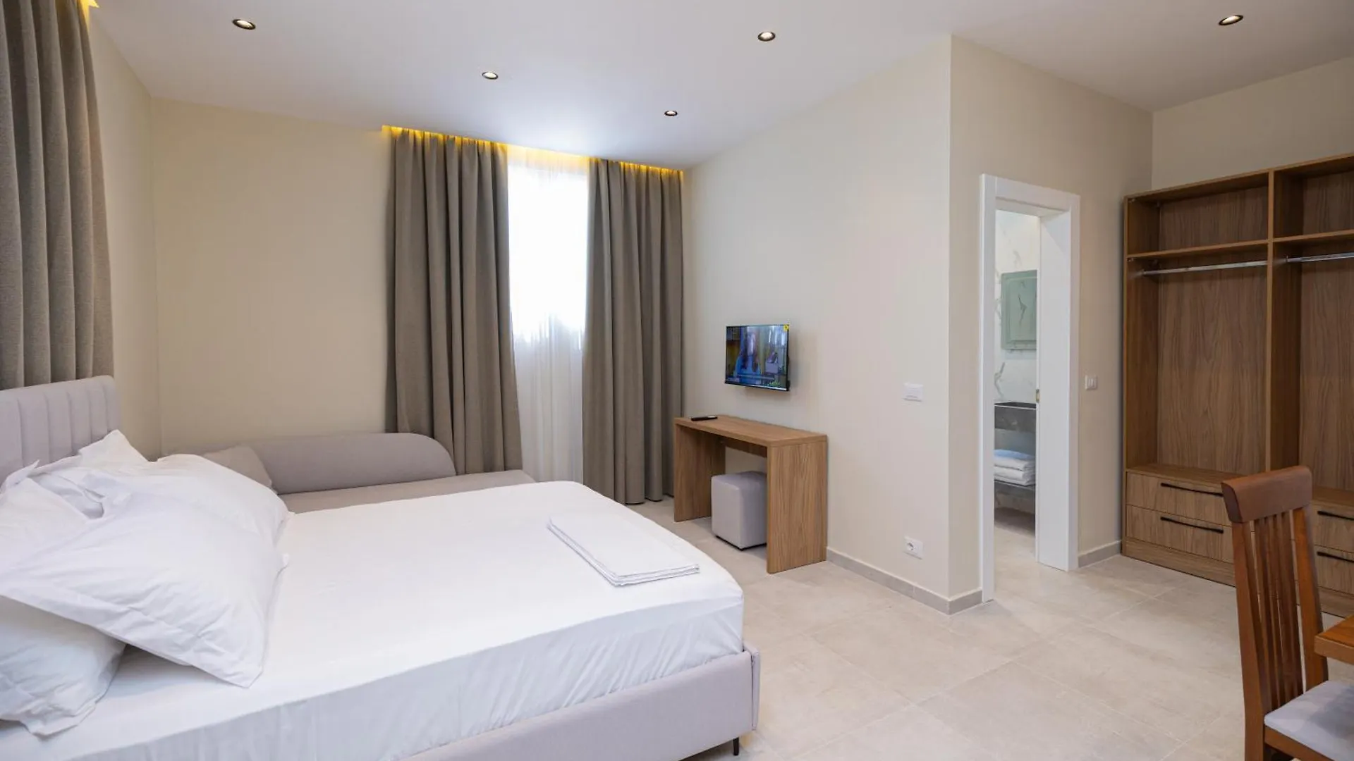 Hotel Aluor Vlorë